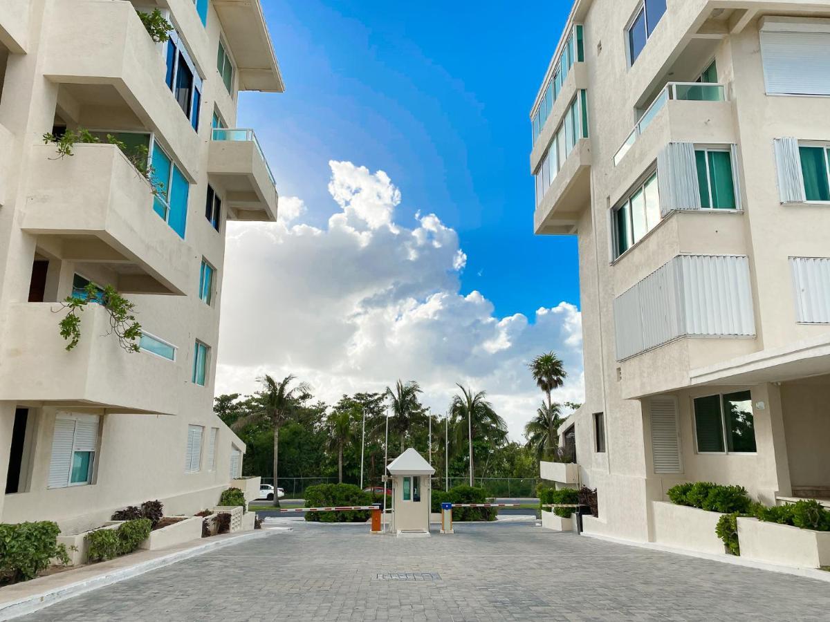 Apartment On The Beach With Terrace Ocean View, Brisas Cancun 01 By Beach & Ocean Apartments Exterior foto