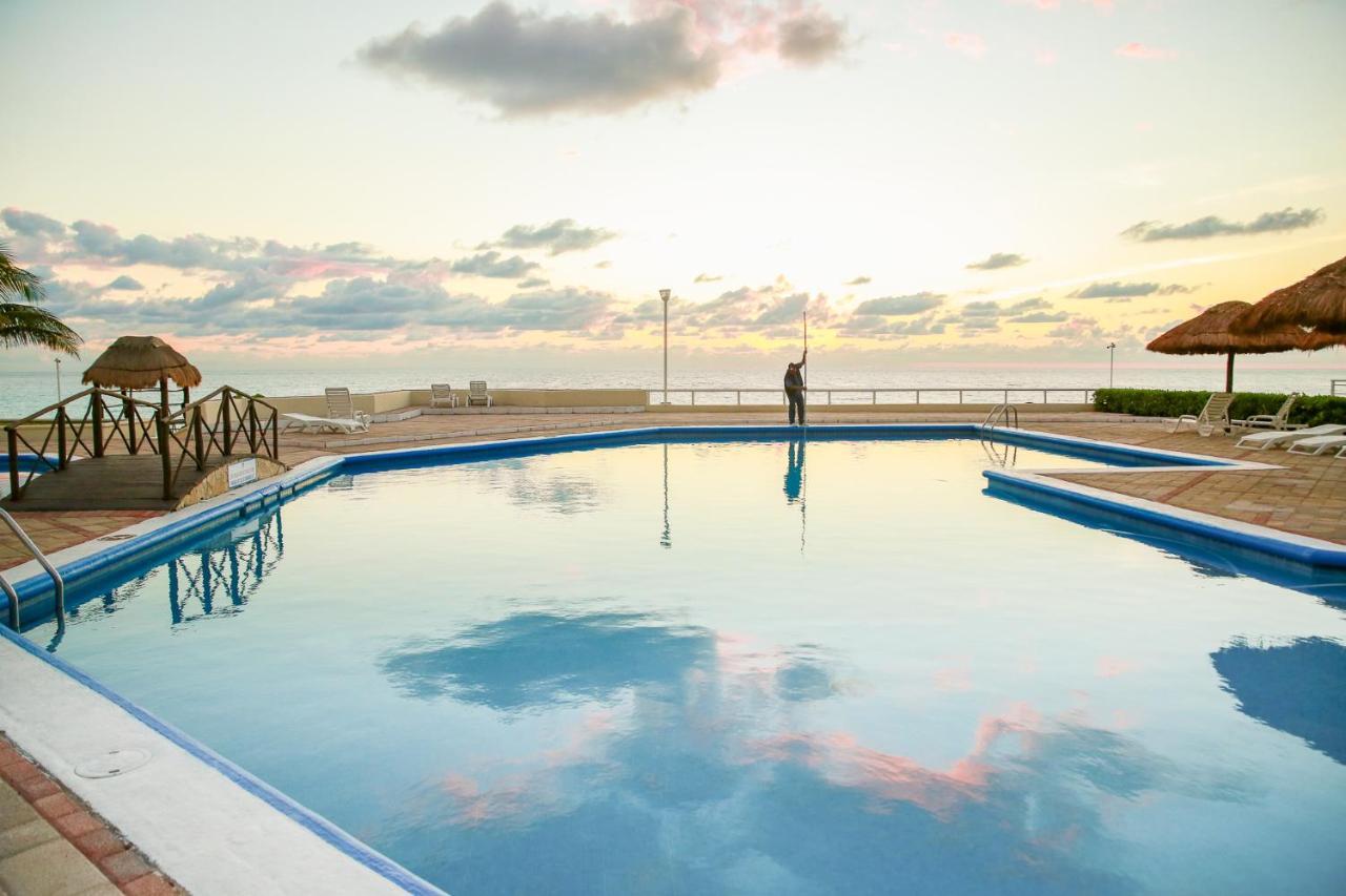 Apartment On The Beach With Terrace Ocean View, Brisas Cancun 01 By Beach & Ocean Apartments Exterior foto
